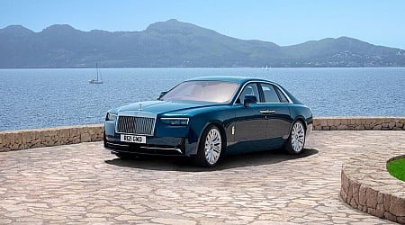 The Rolls-Royce Ghost Series II glides into the DMs of the world’s 1 per cent