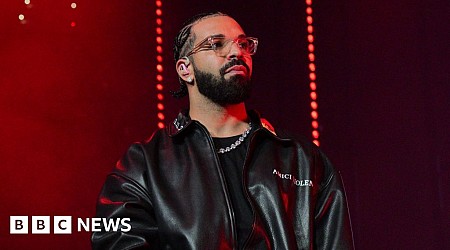 Drake tour to clash with Kendrick Super Bowl show