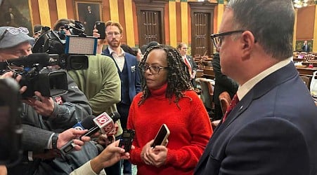 Internal divisions doom Michigan Democrats in their final days of legislative control