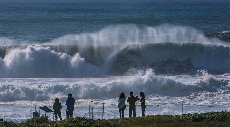 Atmospheric River Update: 25-Foot Waves to Hit California