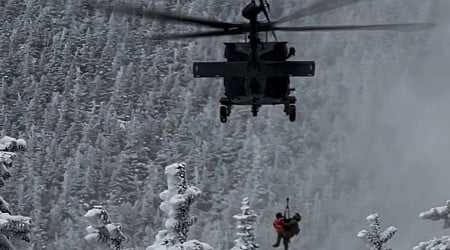 Overnight hiker airlifted from White Mountains after getting stuck on frozen trail