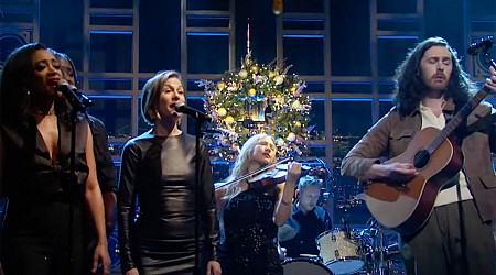 Hozier Performs 'Fairytale of New York' on SNL for Christmas