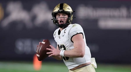 College Bowl Picks 2024-25: Latest Odds and Predictions Against the Spread