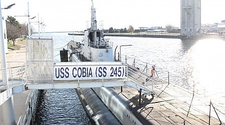 I toured the USS Cobia, a World War II submarine that sank 13 ships and received 4 battle stars. Take a look inside.