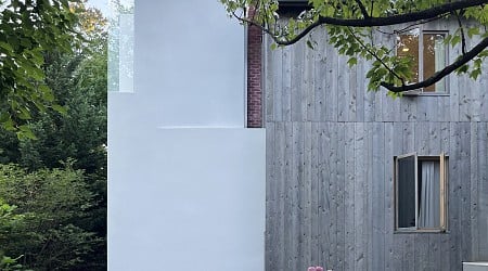 The New and Old House / Julian King Architect