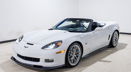 4,200-Mile 2013 Chevrolet Corvette 427 Convertible 60th Anniversary