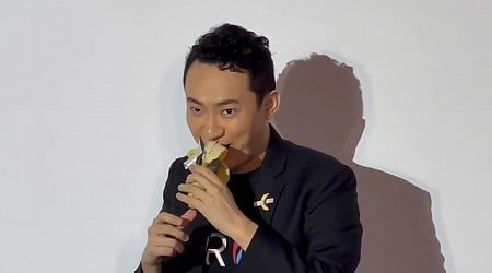 If You Want a Picture of the Future, Imagine Justin Sun Eating a $6 Million Banana—Forever