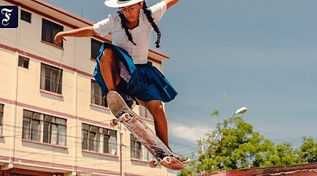 Zwischen Tracht und Streetstyle: Skateboardinnen in Bolivien