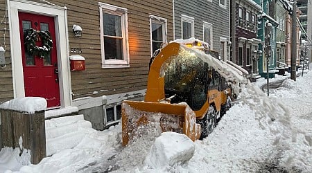 Intensifying winter storm, heavy snow continues to impact Atlantic Canada