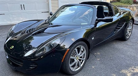 2005 Lotus Elise