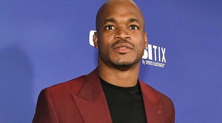 Ex-NFL Star Adrian Peterson Has Warrants Out for His Arrest