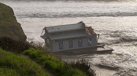 3 Are Dumped Into Ocean When Wharf Partially Collapses