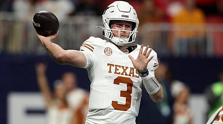 College football odds, picks, predictions for 2024-25 bowl season, playoffs: Computer backs Michigan, Texas