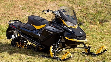 34-Mile 2023 Ski-Doo Renegade Enduro 600R E-TEC at No Reserve