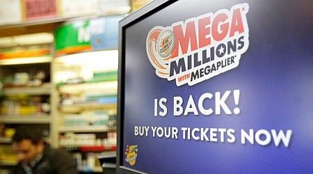 Christmas Eve jackpot hits $1 billion in largest ever December Mega Millions prize