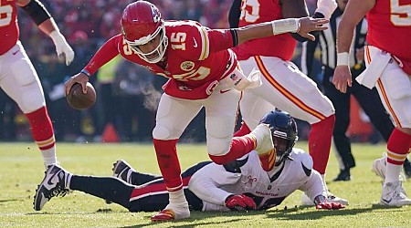 Patrick Mahomes ankle injury: Chiefs QB provides update ahead of Christmas Day game vs. Steelers