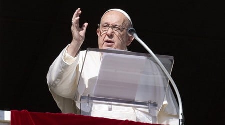 Papa Francisc, în mesajul de Crăciun: Fie ca sunetul armelor să fie redus la tăcere