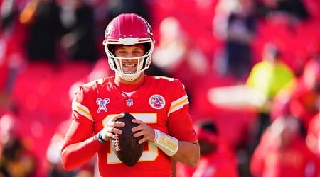 NFL Playoff Picture 2025: Mahomes, Chiefs Clinch Top Seed; Updated Bracket, Standings