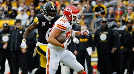 Video: Travis Kelce Breaks Tony Gonzalez's Chiefs Record for Most Receiving TDs