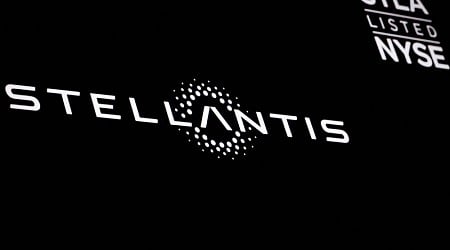 Stellantis, Zeta Energy agree to jointly develop lithium-sulfur EV batteries