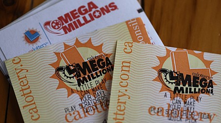 Winning numbers for $1.22 billion Mega Millions jackpot drawn