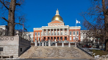 Mass. House and Senate find last-minute common ground on health care