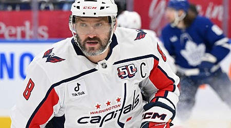 Alex Ovechkin returns, scores 869th goal in Capitals' win