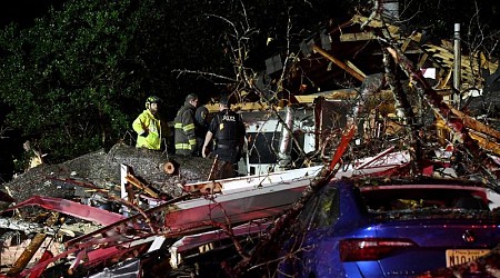 Severe weather threat moves east after tornado-spawning storms pummel Texas and Mississippi, leaving at least 2 dead