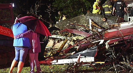 Tornadoes touch down in Texas and Mississippi, killing 2 and injuring 6 others