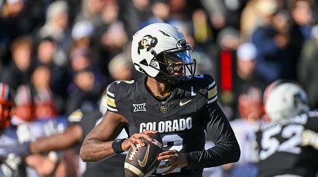 Photo: Shedeur Sanders Reveals Custom Giants Cleats for Colorado's Bowl Game vs. BYU