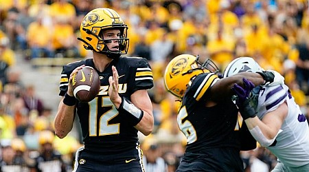 2024 Music City Bowl odds, prediction: Missouri vs. Iowa odds, picks, props from expert who's 232-150