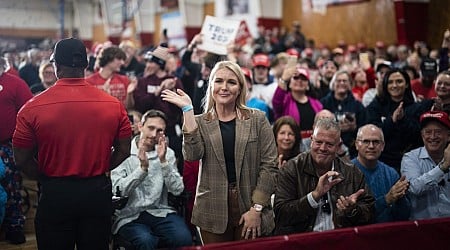 Karoline Leavitt set to take reins as youngest ever White House press secretary