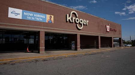 US court blocks Kroger's $25-billion acquisition of grocery rival Albertsons