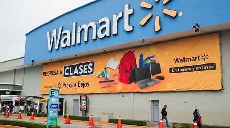 Walmart's Mexican unit faces more fines if it defies antitrust resolution, regulator says