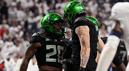 Ducks outlast PSU to remain unbeaten, clinch bye