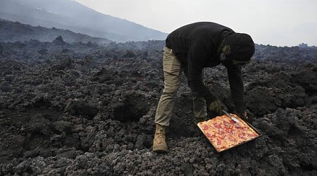 Anh em có muốn trải nghiệm miếng pizza nguy hiểm nhất trên thế giới?