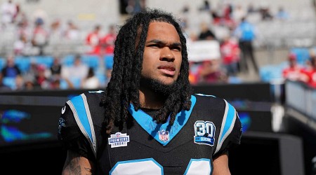 Panthers' Jonathon Brooks Suffers Knee Injury vs. Eagles; 3rd Game Back from Torn ACL