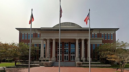 Georgia judge is found dead in courtroom on his final day on the bench