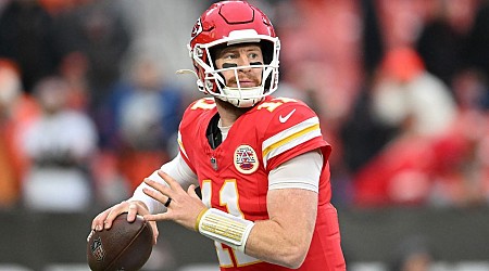 Chiefs to start Carson Wentz, rest Patrick Mahomes vs. Broncos