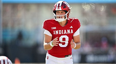 Indiana QB Kurtis Rourke played on torn ACL, set for surgery