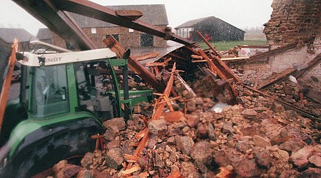 Il y a 25 ans, la "tempête du siècle" balayait la Bretagne et la France