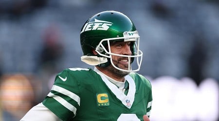 Video: Jets' Aaron Rodgers Throws 500th Career TD Pass; 5th NFL QB to Ever Reach Mark