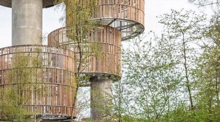 Temperaturas Extremas incorporates bird nests into tree-like Luxembourg water tower