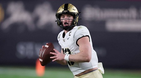 College Bowl Picks 2024-25: Latest Odds and Predictions Against the Spread