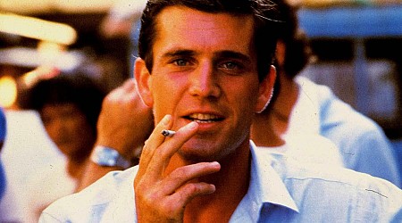 30 Photos of a Young Mel Gibson in the 1980s