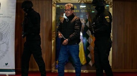 Bolivia extradites former anti-narcotics chief to the US to face drug trafficking charges