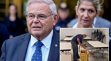 'Gold bar' Bob Menendez gets support from convicted drug dealer