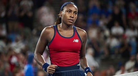 Coco Gauff earns statement win over Iga Świątek to lead the US to United Cup title