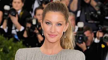 Pregnant Gisele Bundchen Shows Off Bare Baby Bump in Costa Rica with Boyfriend Joaquim Valente