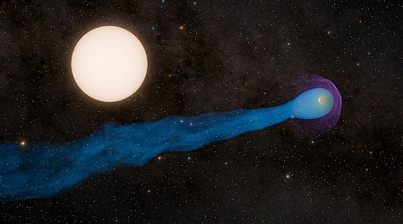 Astronomers spot strange exoplanet with a tail 350,000 miles long